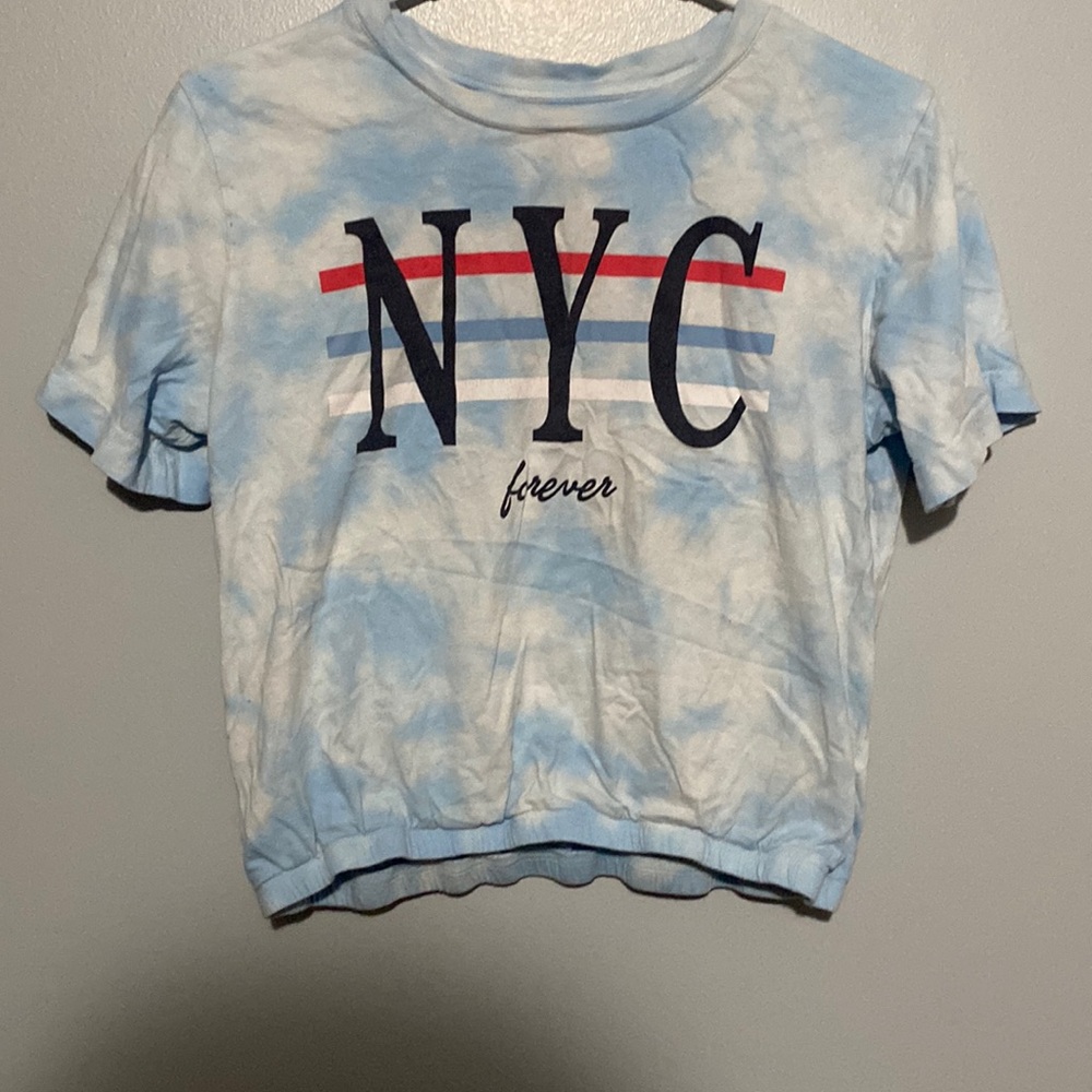 cropped tee